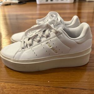 Stan Smith Adidas platform sneakers